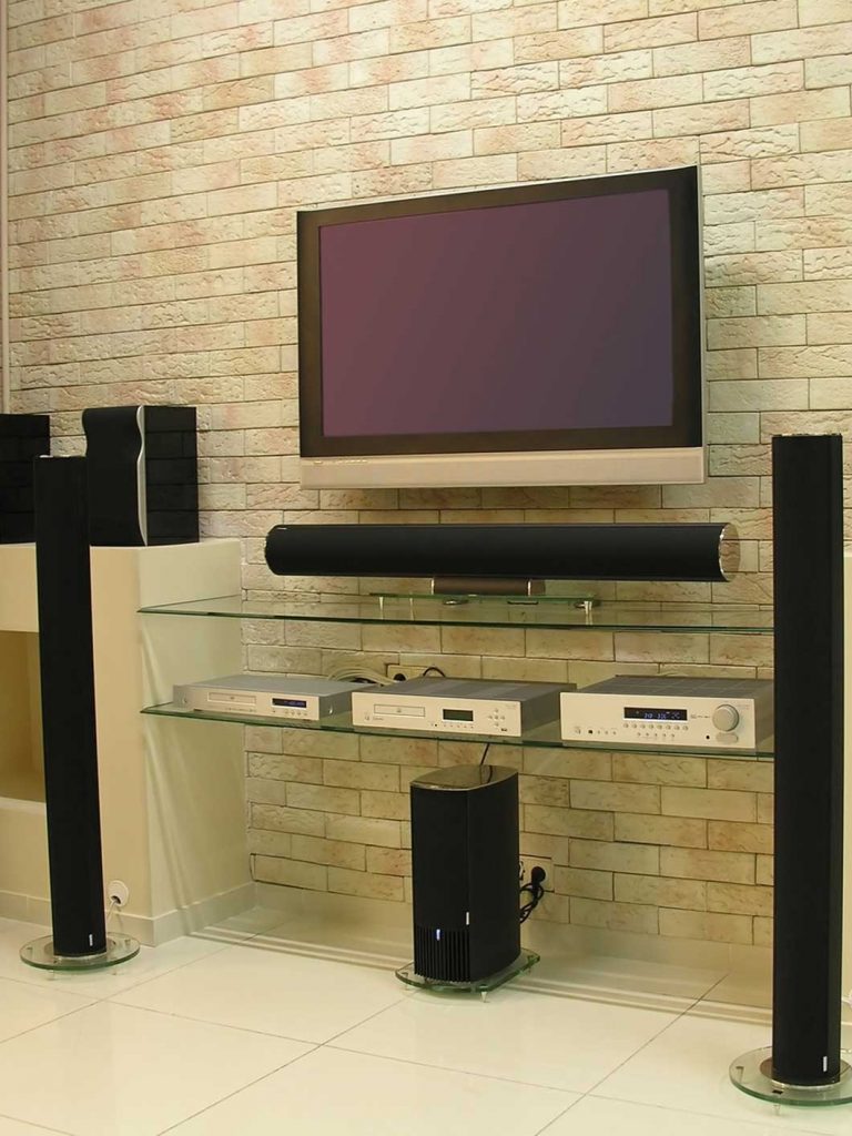 Flat Screen & Sound Bar on Wall